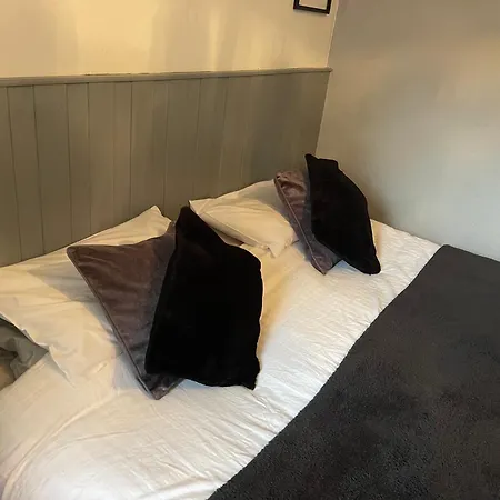 Monico 3* Scarborough