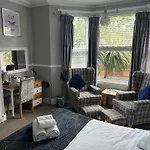 Monico 3* Scarborough