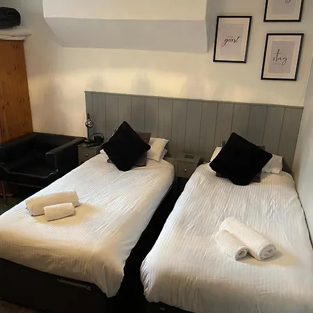 Guest house Monico Scarborough