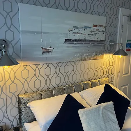 Guest house Monico Scarborough