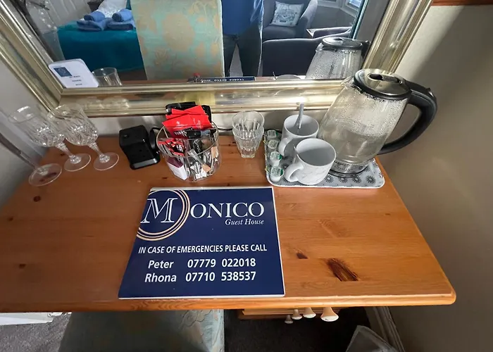 בית הארחה Monico