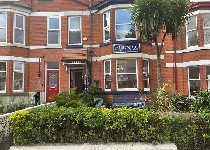 בית הארחה Monico