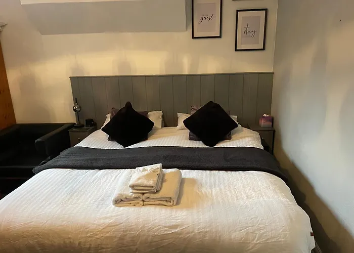 Monico 3* סקארבורו