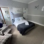 Monico Guest house