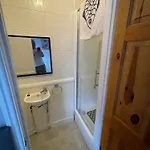 Guest house Monico Scarborough
